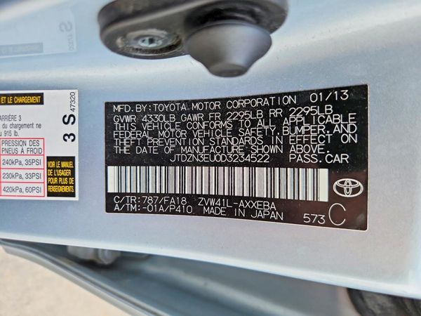 2013 TOYOTA PRIUS V TH