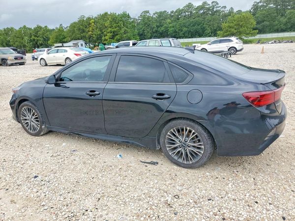 2023 KIA FORTE GT Line