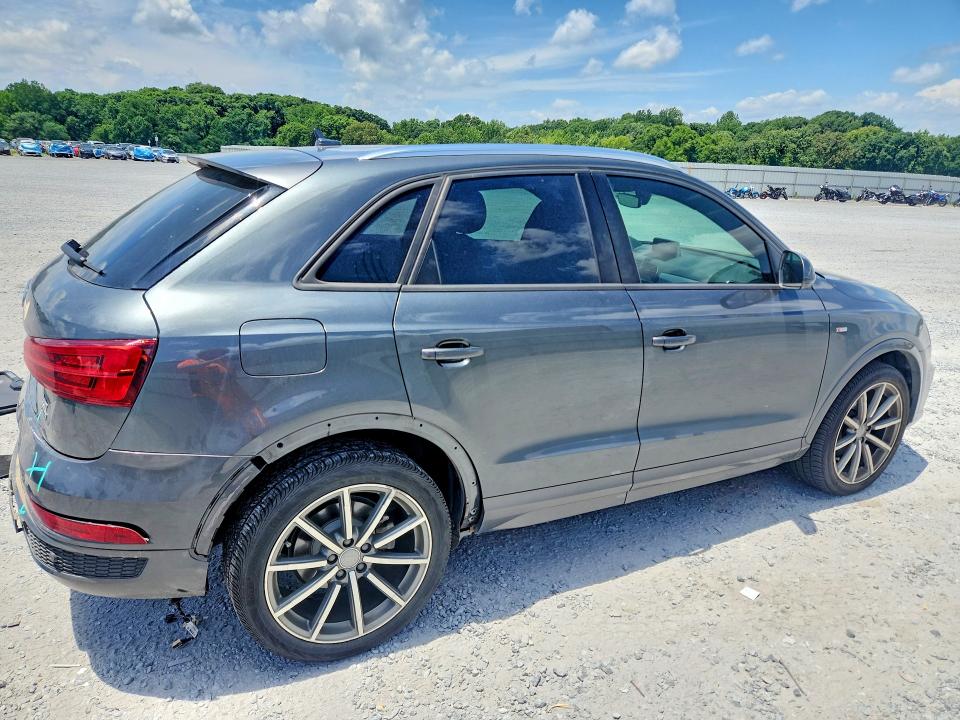 2018 AUDI Q3