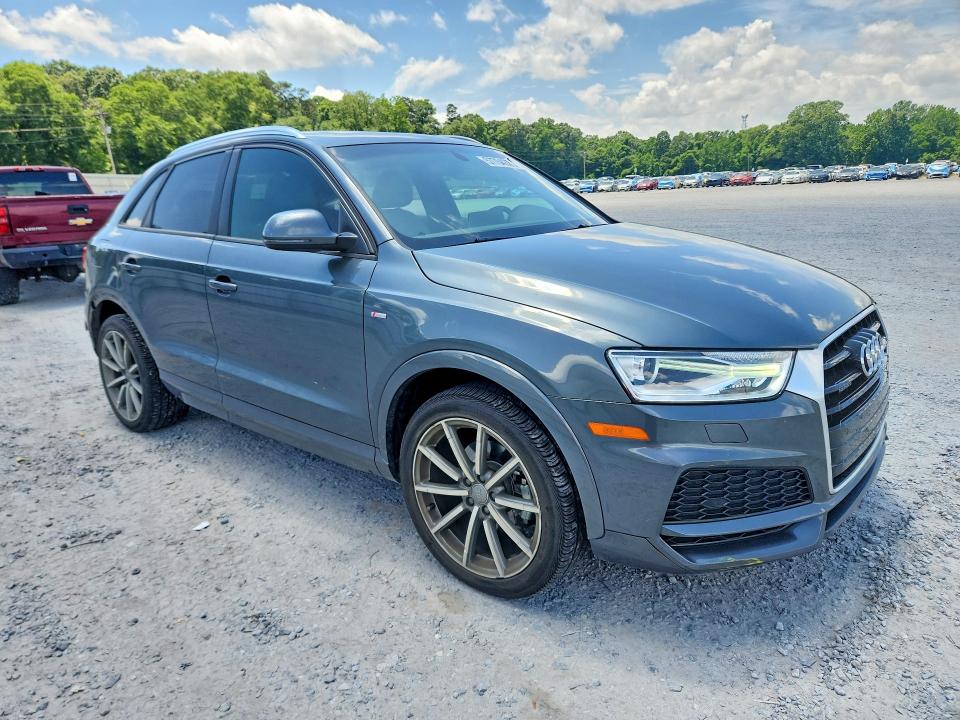 2018 AUDI Q3