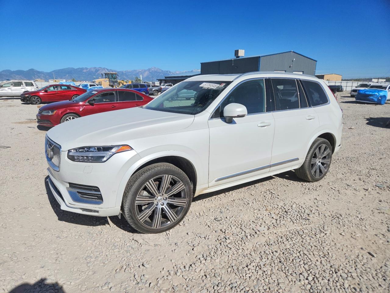 2025 VOLVO XC90 Plus Bright