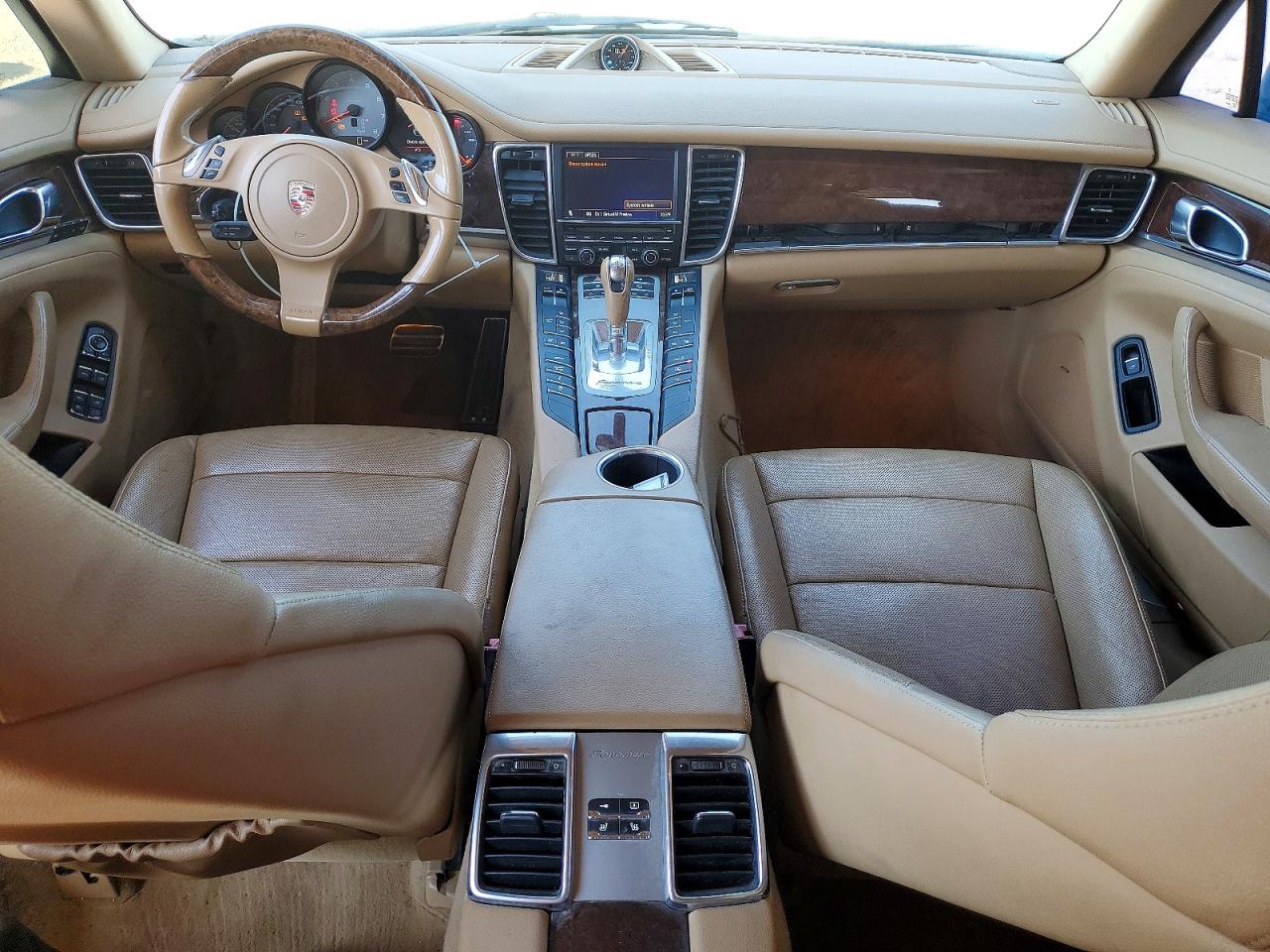 2010 PORSCHE PANAMERA