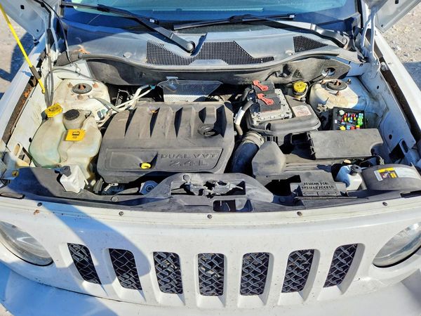 2016 JEEP PATRIOT SPORT FWD