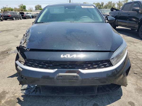 2022 KIA FORTE FE, LXS