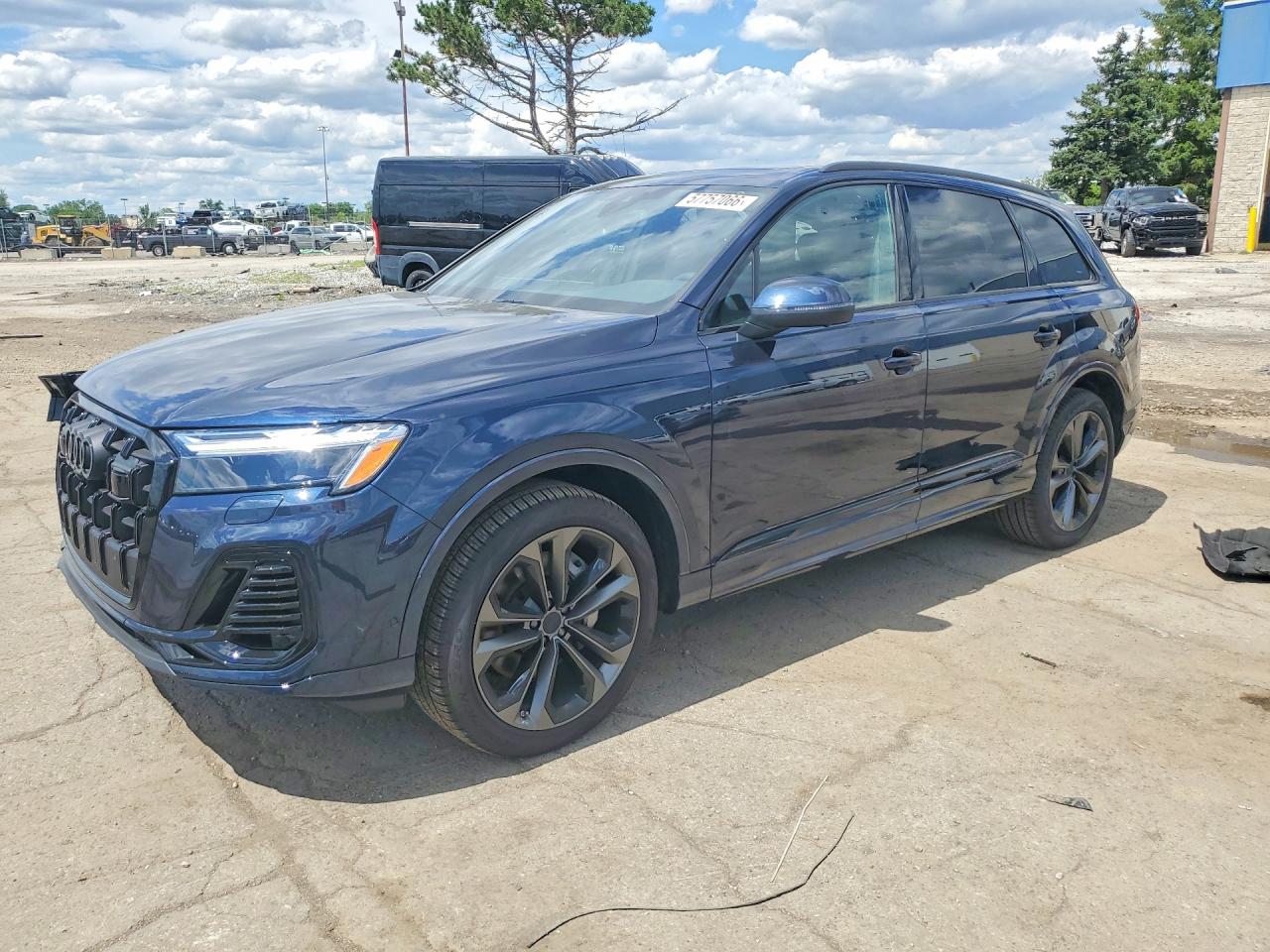 2026 AUDI Q7 quattro Premium Plus