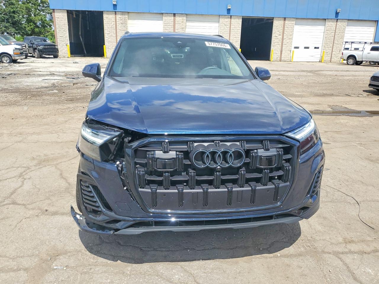 2026 AUDI Q7 quattro Premium Plus
