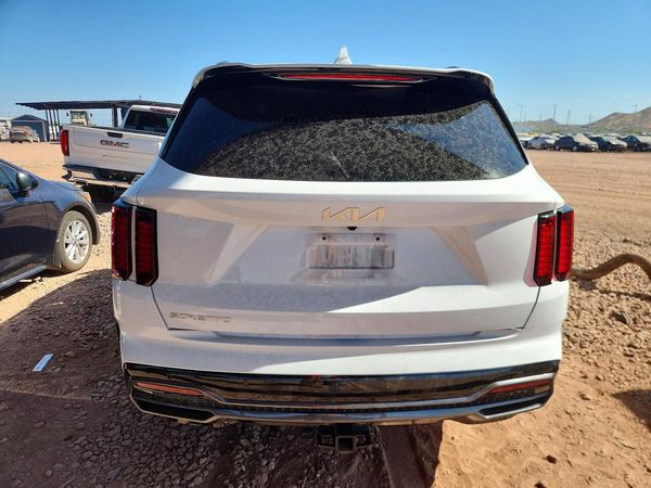 2023 KIA SORENTO S