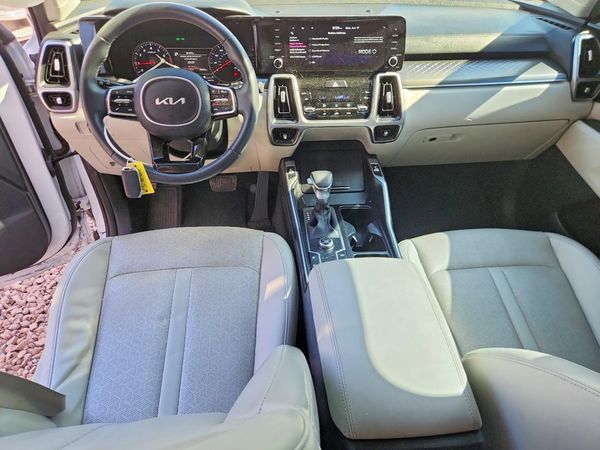 2023 KIA SORENTO S