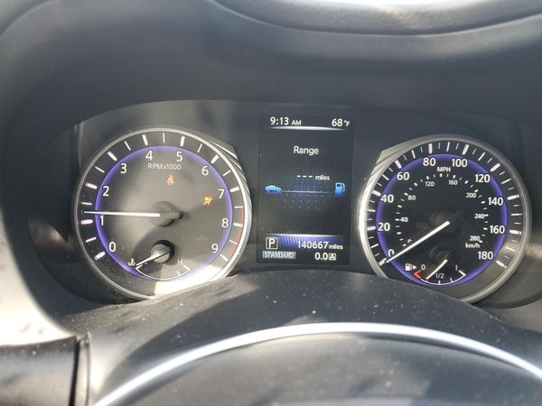 2015 INFINITI Q50