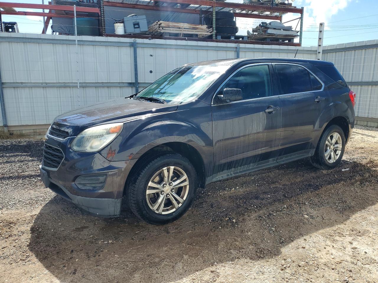 2016 CHEVROLET EQUINOX LS — Front 3/4