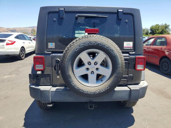 2017 JEEP WRANGLER UNLIMITED SPORT 4X4