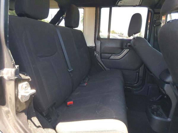 2017 JEEP WRANGLER UNLIMITED SPORT 4X4