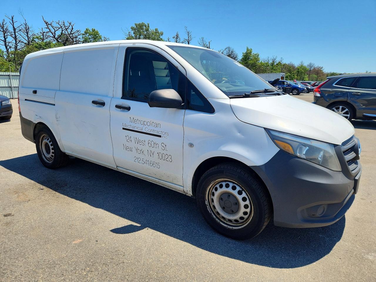 2016 MERCEDES-BENZ METRIS