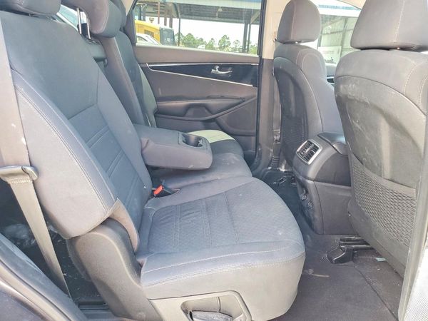 2019 KIA SORENTO L, LX, S