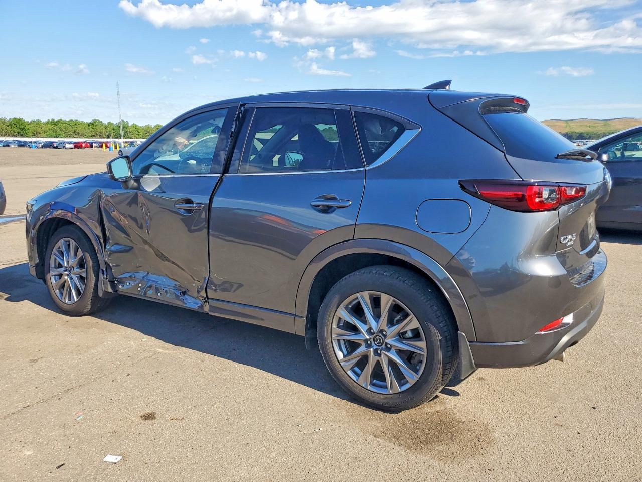 2024 MAZDA CX-5 Premium Package