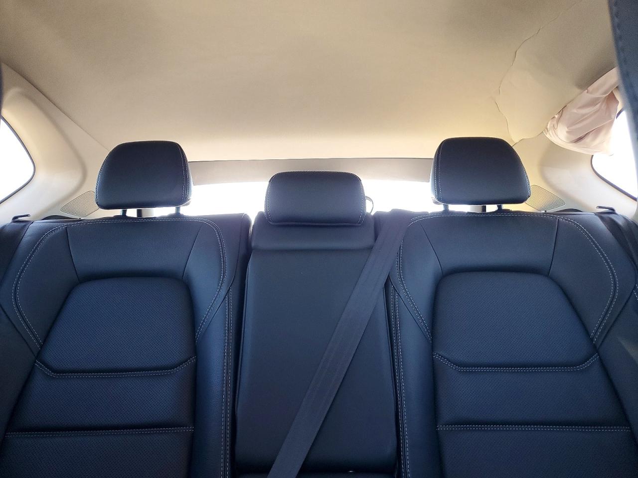 2024 MAZDA CX-5 Premium Package