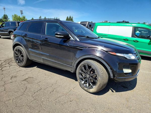 2013 LAND ROVER RANGEROVER Dynamic Premium — Passenger 3/4
