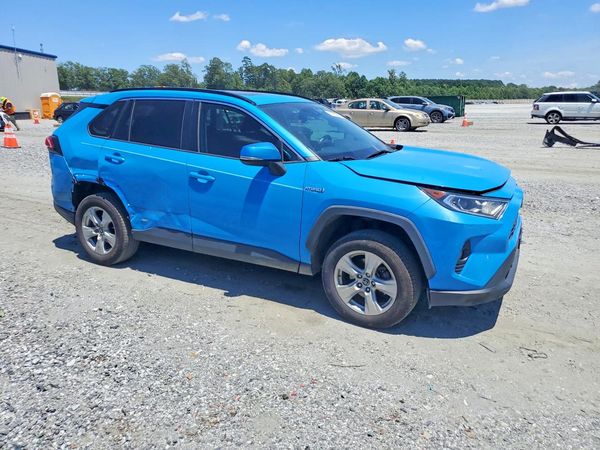 2019 TOYOTA RAV4