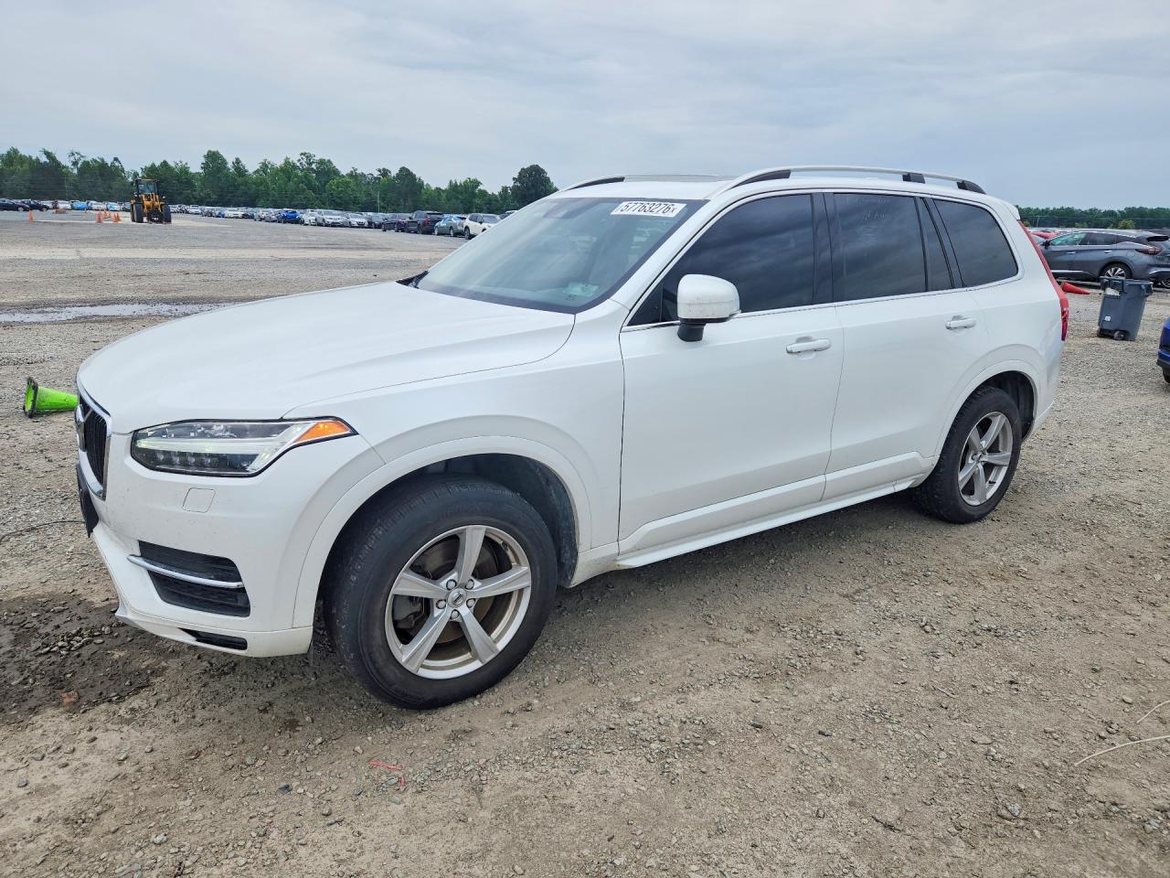 2018 VOLVO XC90 Momentum