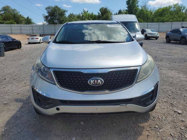 2015 KIA SPORTAGE GL - Middle-low