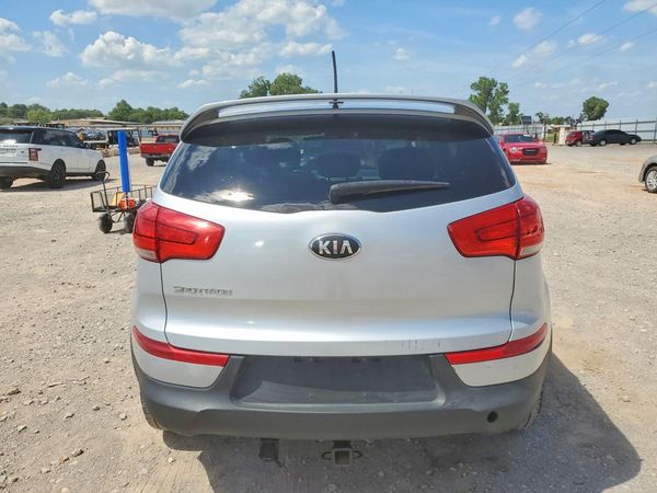 2015 KIA SPORTAGE GL - Middle-low