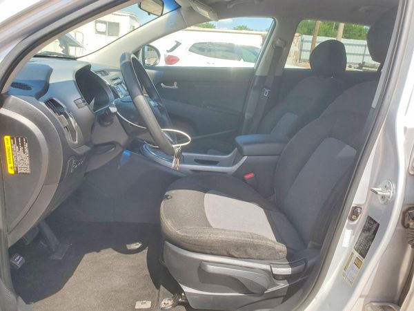 2015 KIA SPORTAGE GL - Middle-low