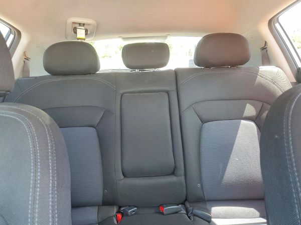 2015 KIA SPORTAGE GL - Middle-low
