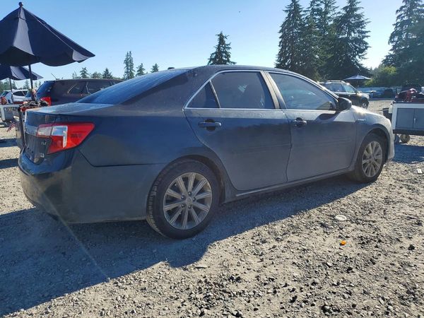 2013 TOYOTA CAMRY SOLA Hybrid