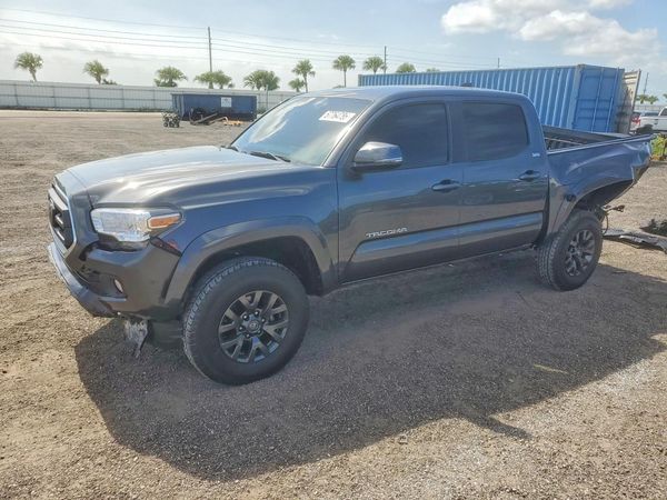 2022 TOYOTA TACOMA SR5