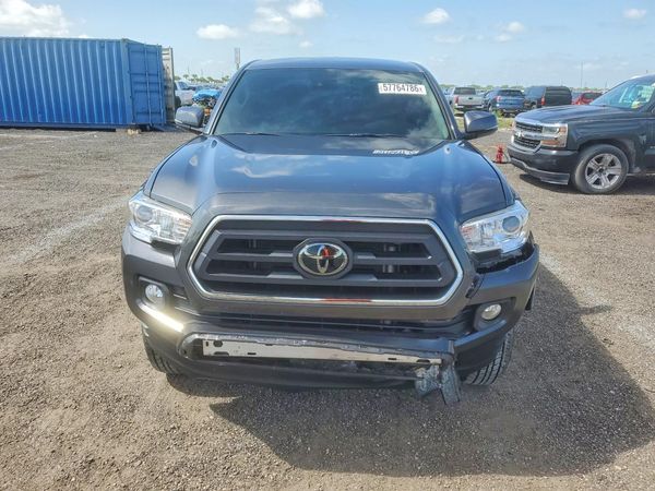 2022 TOYOTA TACOMA SR5