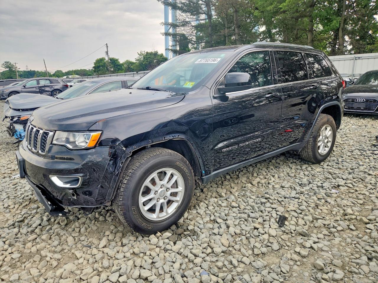 2019 JEEP GRAND CHEROKEE LAREDO 4X4