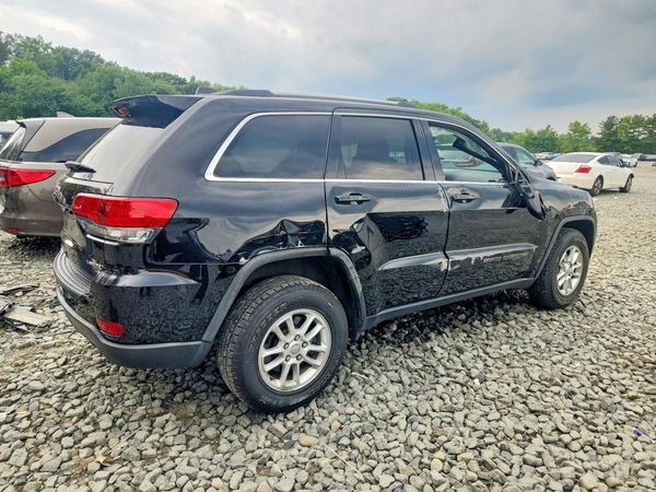 2019 JEEP GRAND CHEROKEE LAREDO 4X4