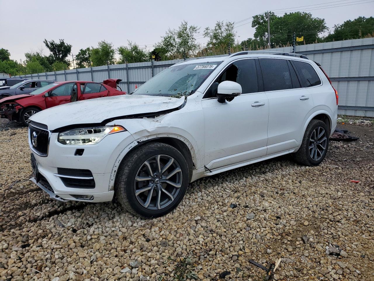 2016 VOLVO XC90 SV42 Momentum