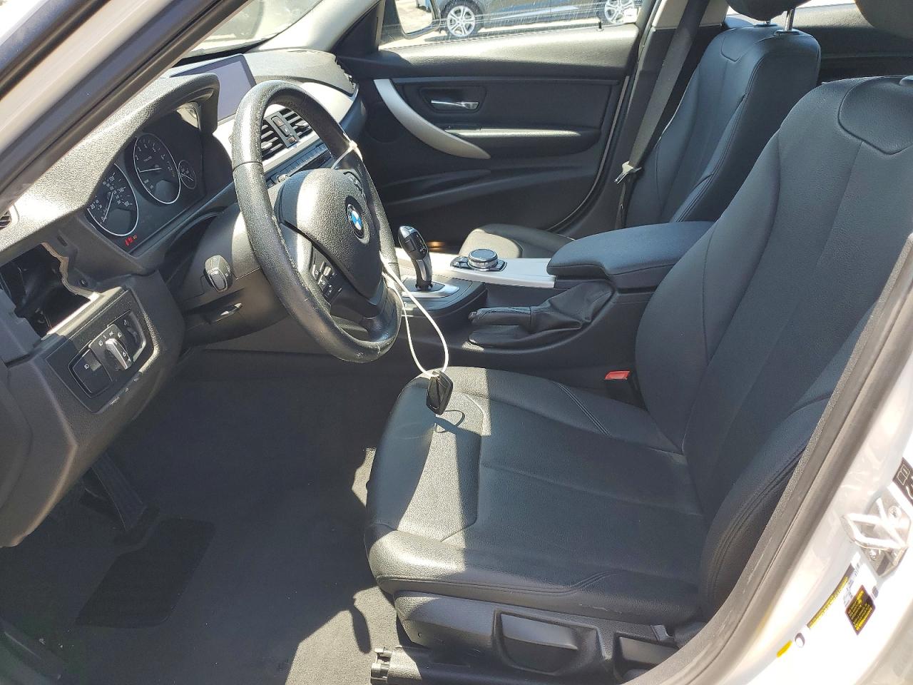 2015 BMW 320 SA
