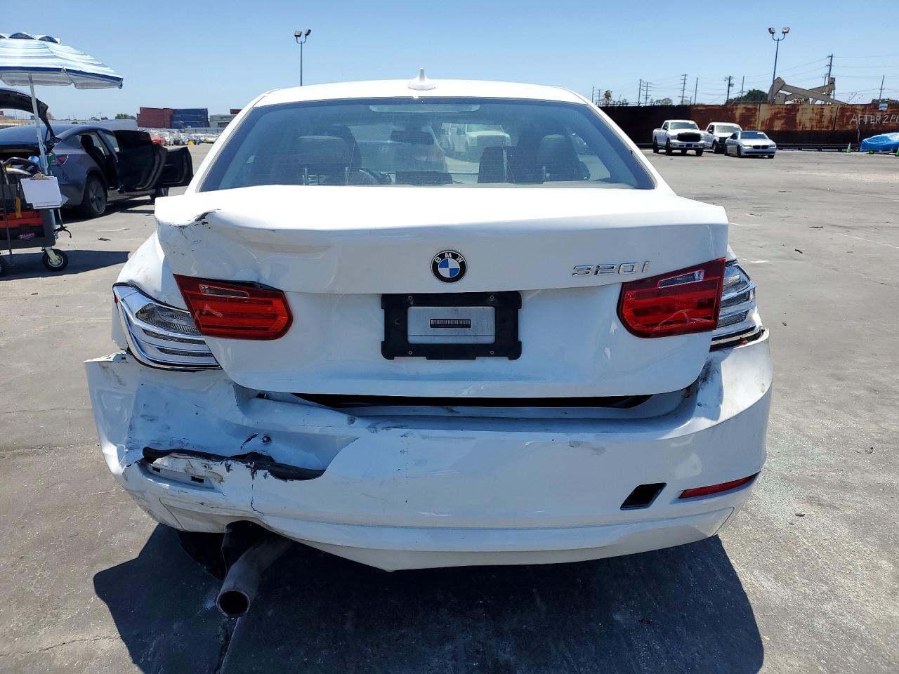 2015 BMW 320 SA