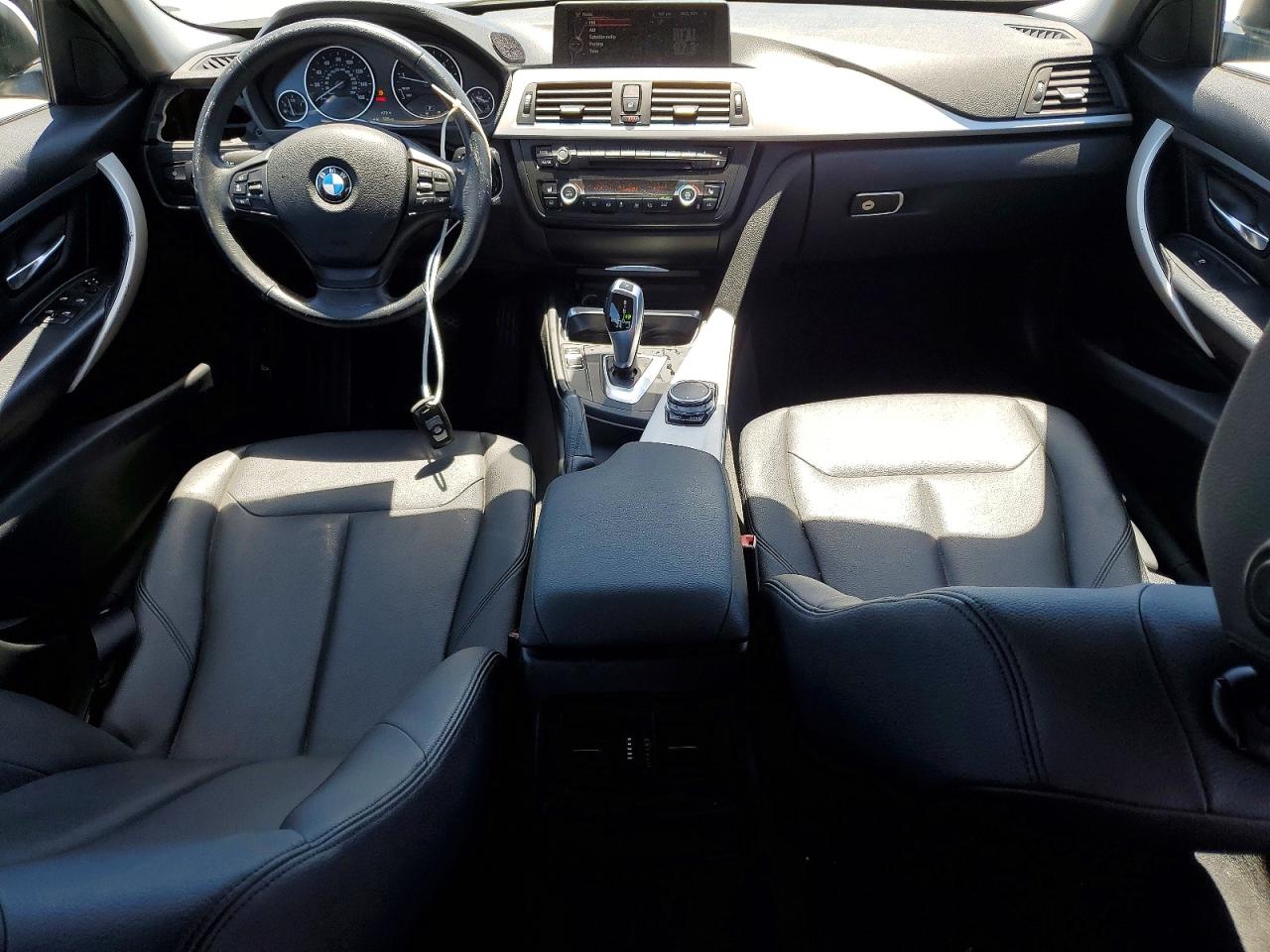 2015 BMW 320 SA