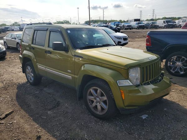 2012 JEEP LIBERTY Sport