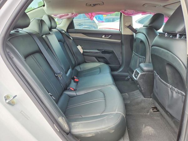 2023 KIA K5 EX