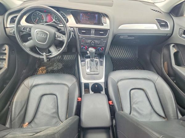 2012 AUDI A4 quattro Premium Plus