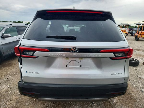 2024 TOYOTA GRAND HIGHLANDER HYBRID