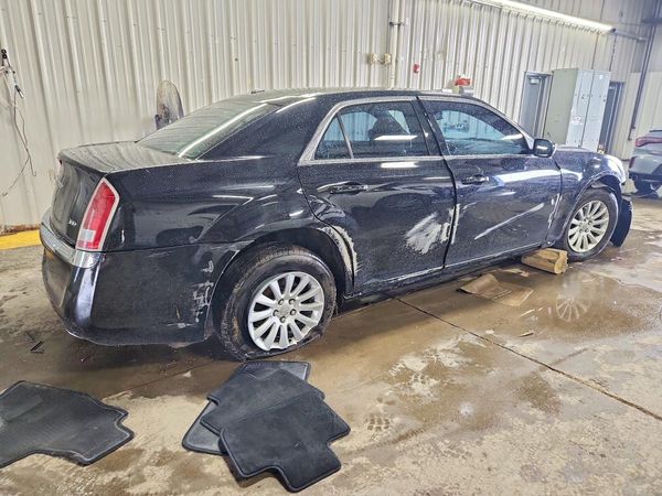 2012 CHRYSLER 300 Base/Limited