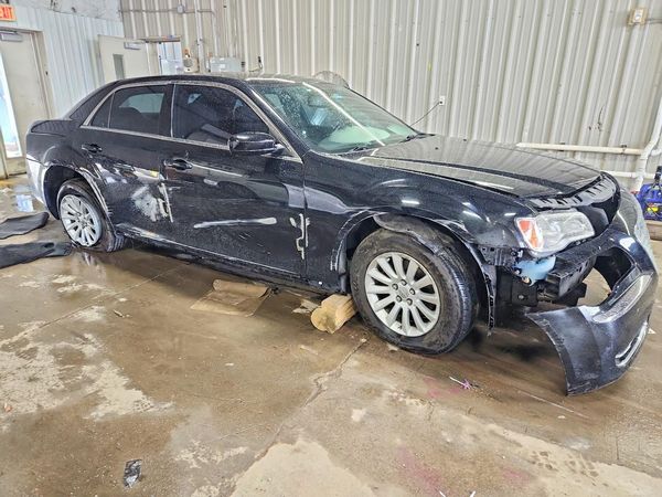 2012 CHRYSLER 300 Base/Limited