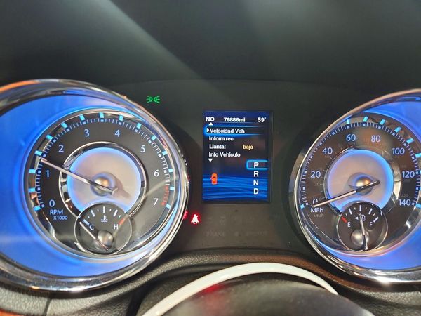 2012 CHRYSLER 300 Base/Limited