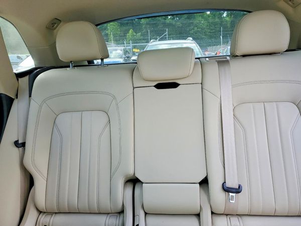 2023 AUDI Q5 S Line quattro Premium