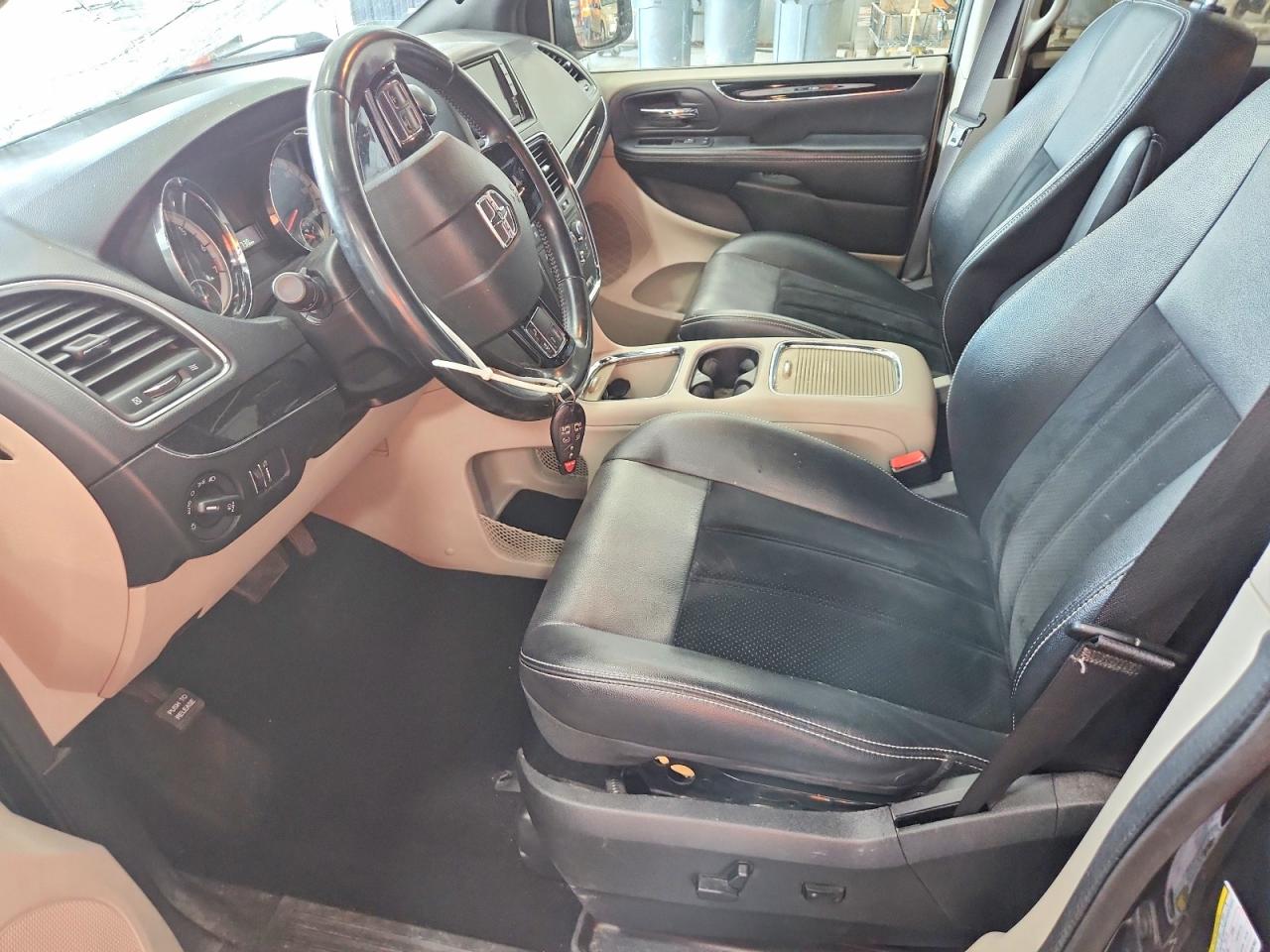 2018 DODGE GRAND CARAVAN SXT