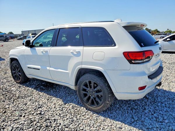 2020 JEEP GRAND CHEROKEE Laredo