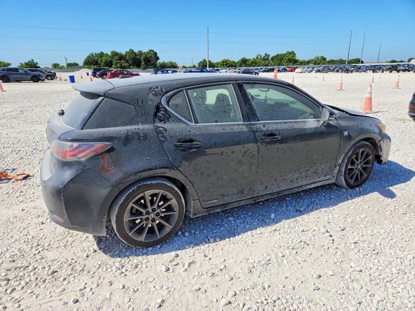 2013 LEXUS CT 200h