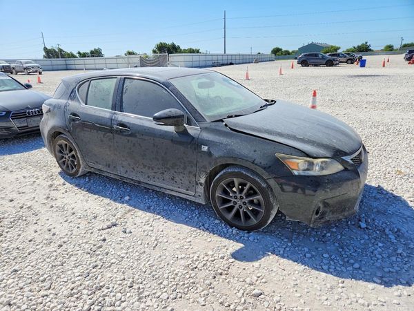 2013 LEXUS CT 200h