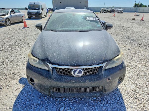 2013 LEXUS CT 200h