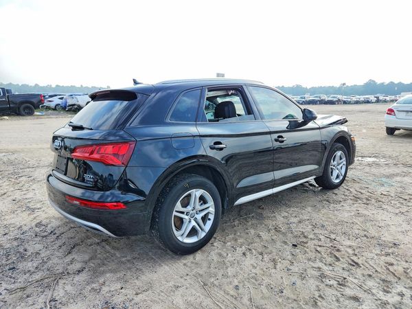 2018 AUDI Q5 quattro Premium